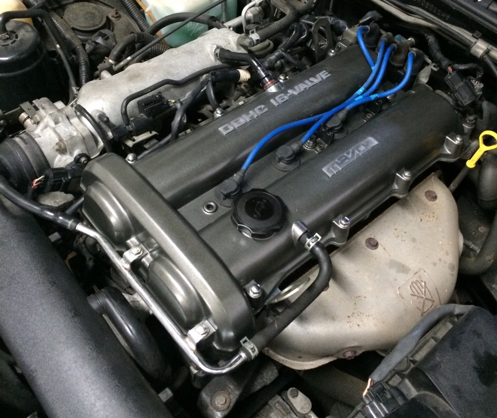 Valve Cover Paint and Gasket Replace Mazda MX5 Miata (NA) Garage Topics